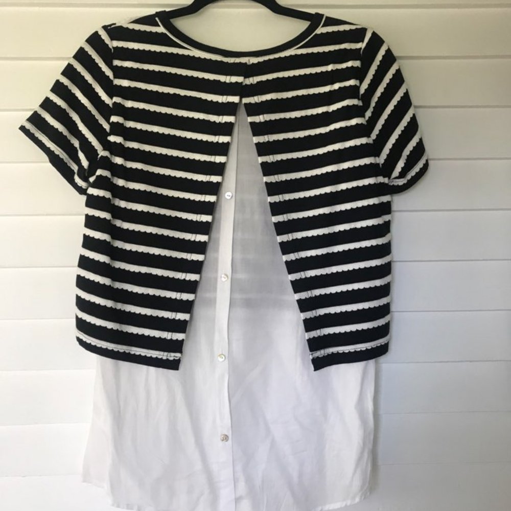 Doe & Rae Short Sleeve Top - Picture 4 of 4